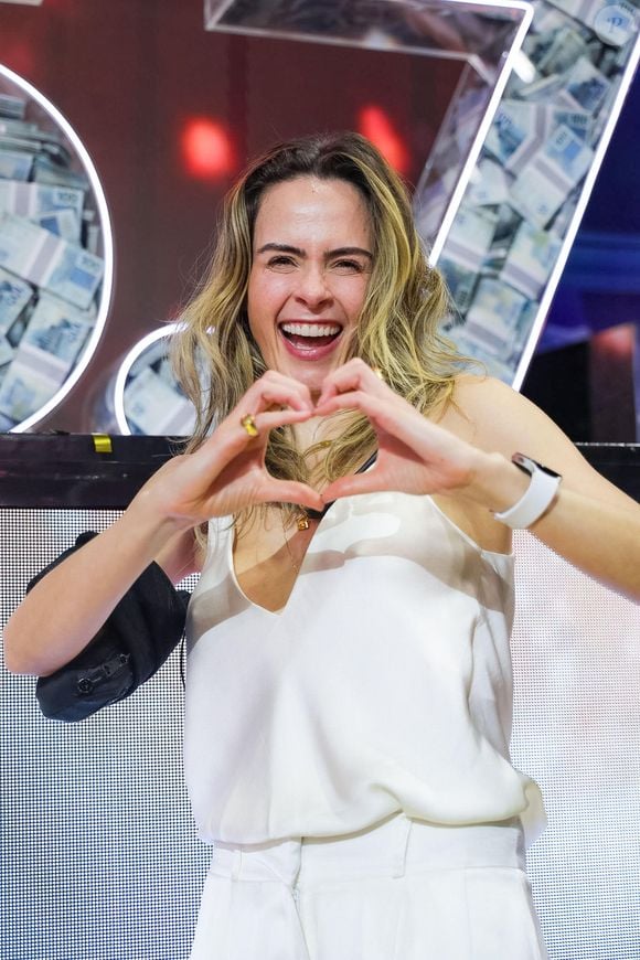 Campeã do 'BBB 26', Ana Paula Renault faturou R$ 5,7 milhões, mas tem vivido altos e baixos fora do reality show