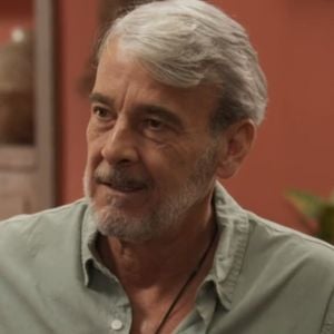 Alexandre Borges emocionou fãs e Pedro Bial ao revelar como foi a morte de sua mãe, vítima de Alzheimer, em 2021