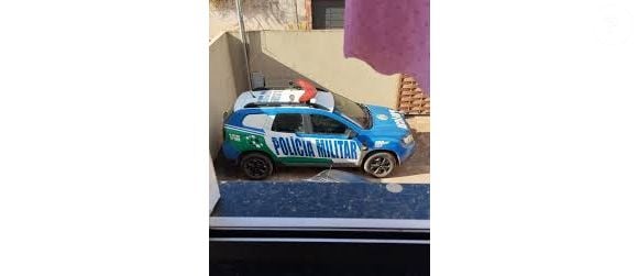 Policial militar é flagrado em ato obsceno dentro de viatura e gravação viraliza nas redes sociais