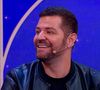 Recentemente, durante uma participação no programa "Sabadou com Virginia", o comediante Victor Sarro mencionou, em tom de brincadeira, que MC Cabelinho e o influenciador Lucas Guedez teriam se beijado em uma festa promovida por Anitta.