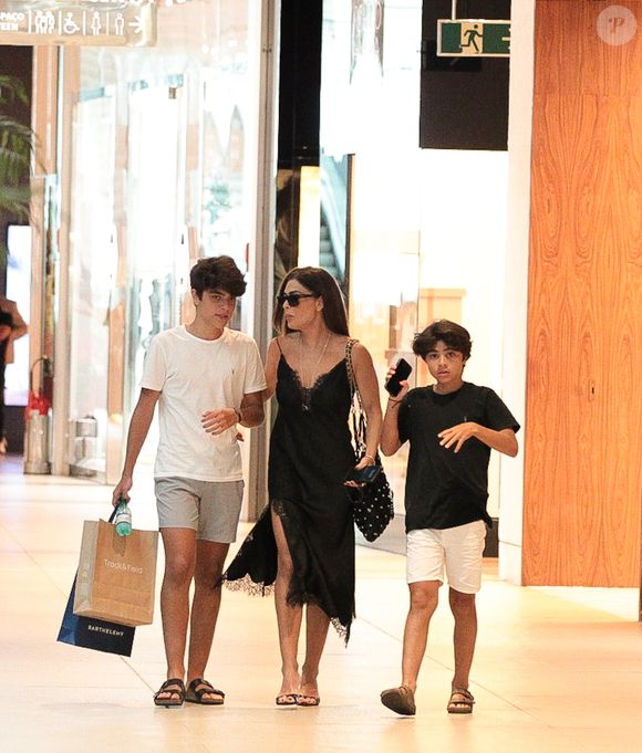 Juliana Paes confessa que precisou superar o próprio preconceito antes de os filhos serem vacinados