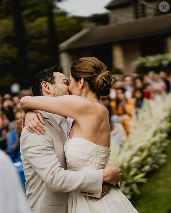 Casamento de Rafaela Mandelli e Rodrigo Leonardo foi feito em Campinas, no interior de São Paulo.