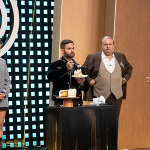 Jurados do MasterChef Brasil 2026, Helena Rizzo, Henrique Fogaça e Erick Jacquin; os dois primeiros ficaram fora da segunda prova do 13º episódio