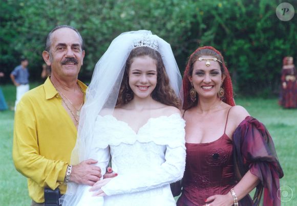 Tradicionalmente, em casos como esse, a Globo estende os capítulos da novela que está no ar, no caso, ‘Explode Coração’