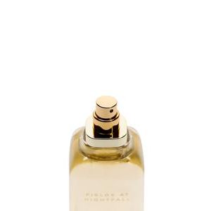 Com aroma quente, amadeirado e levemente adocicado, o perfume da Zara se destaca por entregar sofisticação sem o cheiro intenso de álcool comum em muitas fragrâncias acessíveis