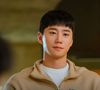 No dorama, Lee Jun-young interpreta um ex-fisiculturista que administra uma academia 24 horas