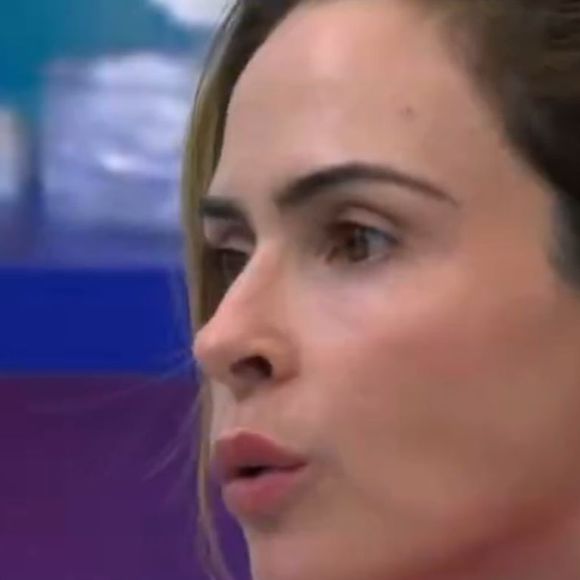 Ana Paula Renault após expulsão do BBB 16 é a mais cotada para vencer o BBB 26