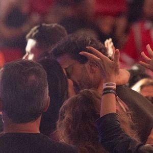 Durante o show de Belo, Ivete Sangalo e Tiago Maia também foram flagrados aos beijos por um paparazzo