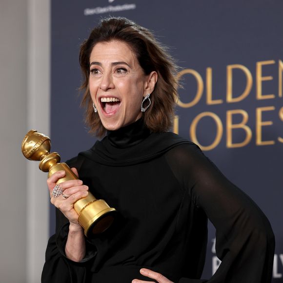 Fernanda Torres é premiada no Globo de Ouro 2025: brasileira levou o troféu de 'Melhor Atriz em Filme de Drama'