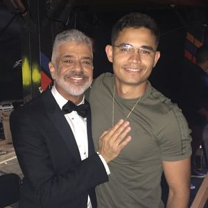 Jovens têm demonstrado maior abertura ao diálogo, empatia e disposição para construir vínculos profundos. Ao mesmo tempo, pessoas mais velhas oferecem experiência de vida, maturidade emocional e clareza sobre si mesmas.