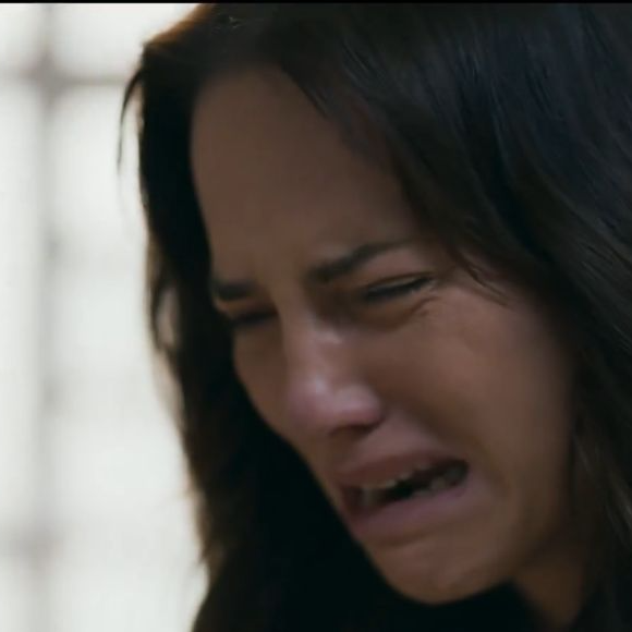Adriana será acusada de assassinato de Arthur Brandão na novela Quem Ama Cuida