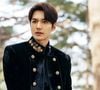 'O Rei Eterno' é estrelado por Lee Min-ho, que vive o imperador Lee Gon, um jovem que acaba cruzando a linha do tempo da monarquia e para na Coreia moderna