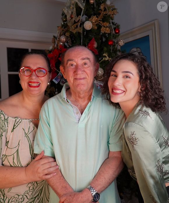 Renato Aragão e Lilian são pais de Lívian Aragão