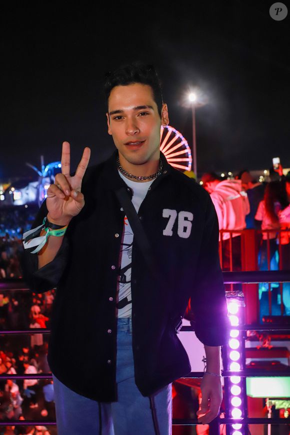 Filho de Mara Carvalho, Bruno Fagundes chegou a falar sobre o estado de saúde da sua mãe por meio das redes sociais.