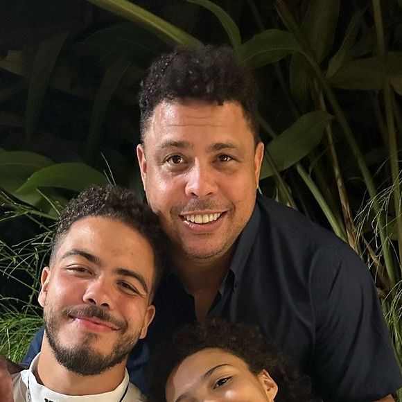 Segundo Ronald, seu primogênito, a fortuna do pai será investida na Fundação Fenômenos, focada em projetos sociais.