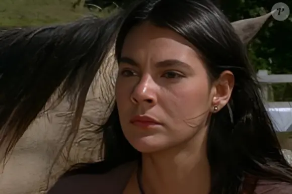 Cibele Larrama era a rival de Vivianne Pasmanter na novela Mulheres de Areia