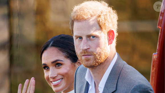 O retorno ao Reino Unido acontece após anos de tensão entre Harry, Meghan e integrantes da família real. Segundo a People, a nova residência britânica será privada e o casal continuará independente das funções oficiais da monarquia