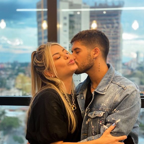 Zé Felipe, ex de Virginia, é filho da influenciadora Poliana Rocha