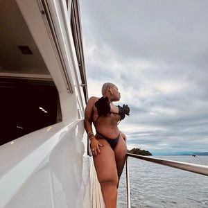 Jojo Todynho também vem fazendo cirurgias plásticas para ficar com o corpo que desejava