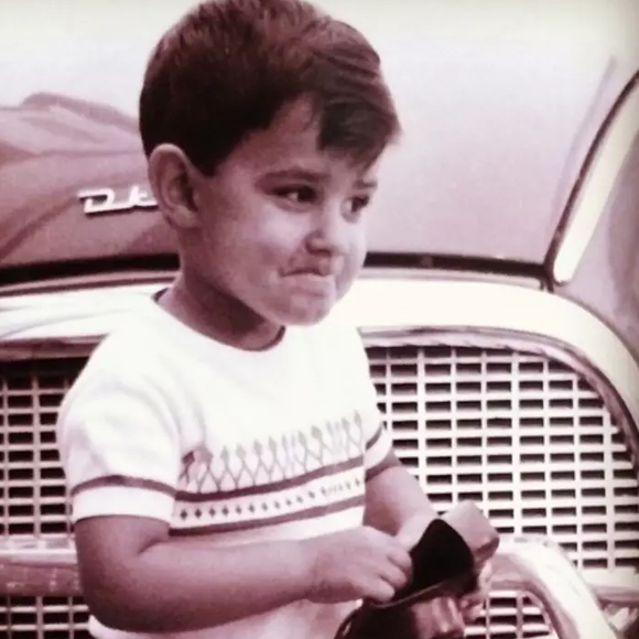 William Bonner criança: seu nome de batismo é William Bonemer Júnior