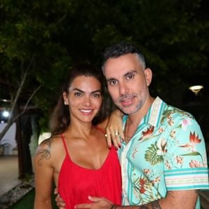 Mico Freitas, marido de Kelly Key, sofreu um AVC isquêmico em casa nesta terça-feira (07)