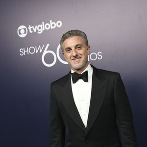 Um dos maiores nomes da TV brasileira, Luciano Huck utiliza aeronave de luxo para dar conta de agenda acelerada