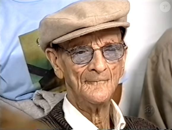 Chico Xavier mobilizou assinaturas para ter seu nome indicado ao Prêmio Nobel em 1981