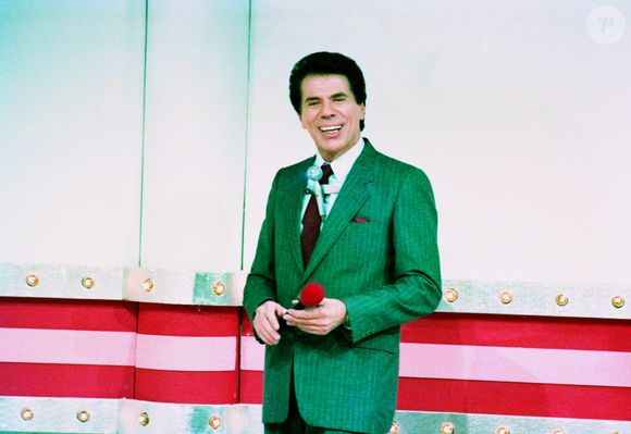 Silvio Santos chegou a atingir 30% das intenções de voto, o que incomodou bastante os opositores