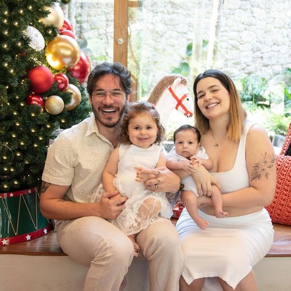O parto de Lua e Ravi foi realizado por cesariana devido a riscos envolvidos