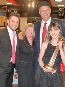 Quem são os filhos de Oscar Schmidt e sobrinhos de Tadeu Schmidt, do 'BBB 26'? Ídolo do basquete era pai de um casal, fruto de uma união de mais de 50 anos