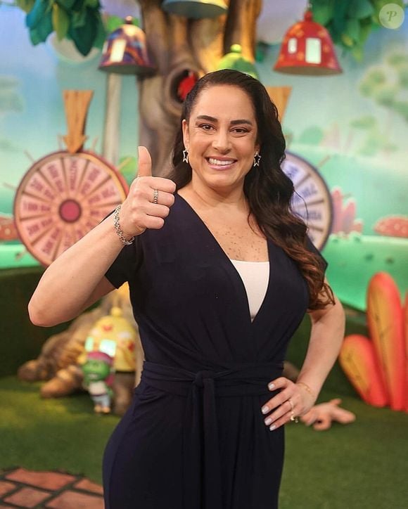 Visual de Silvia Abravanel mudou pouco nos últimos anos