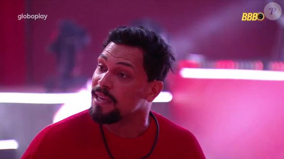 A madrugada no ‘BBB 25’ foi marcada por uma intensa discussão entre Aline e Vinícius, que trocaram farpas e elevaram o tom de voz