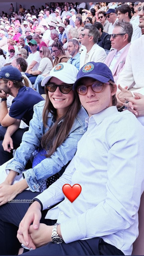 Joaquim Huck e a namorada em Roland Garros