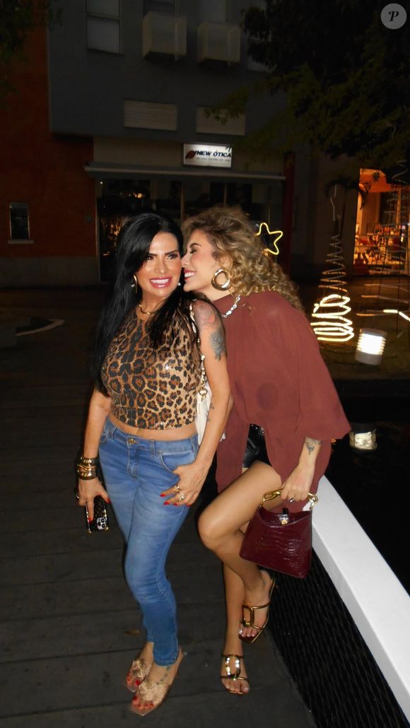 Stephanie Gomes é filha de Solange Gomes e Waguinho, ex-cantor de pagode e pastor atualmente