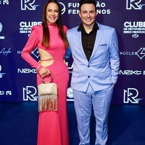 Silvia Abravanel está noiva de Gustavo Moura, cantor sertanejo