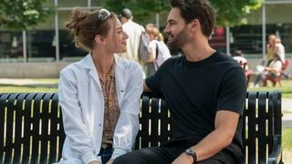 'A Hipótese do Amor', uma das comédias românticas mais aguardadas de 2026, chega ao Prime Video; veja data e hora da estreia, além de história e elenco da adaptação do livro best-seller