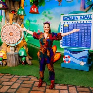 Silvia Abravanel apresenta o programa infantil 'Sábado Animado' no SBT