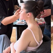 Selena Gomez é flagrada usando vape e vira alvo de críticas; pneumologista faz alerta sobre cigarro eletrônico: 'Sensação enganosa de segurança'