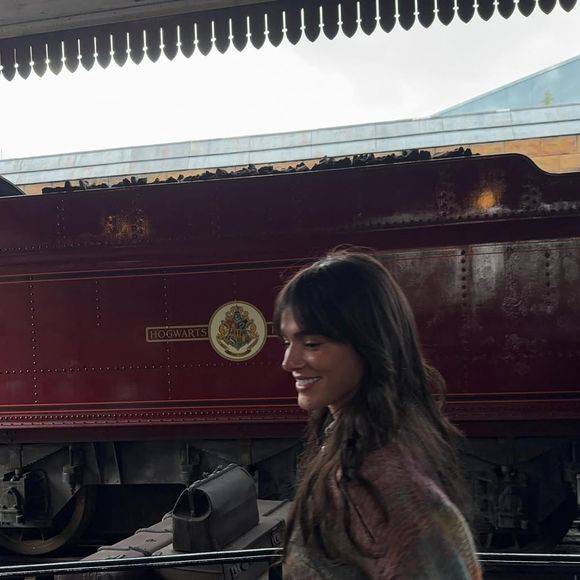 Bruna Marquezine permanece em silêncio sobre o caso, mas encontrou um jeito bem sutil de se manifestar sobre o assunto