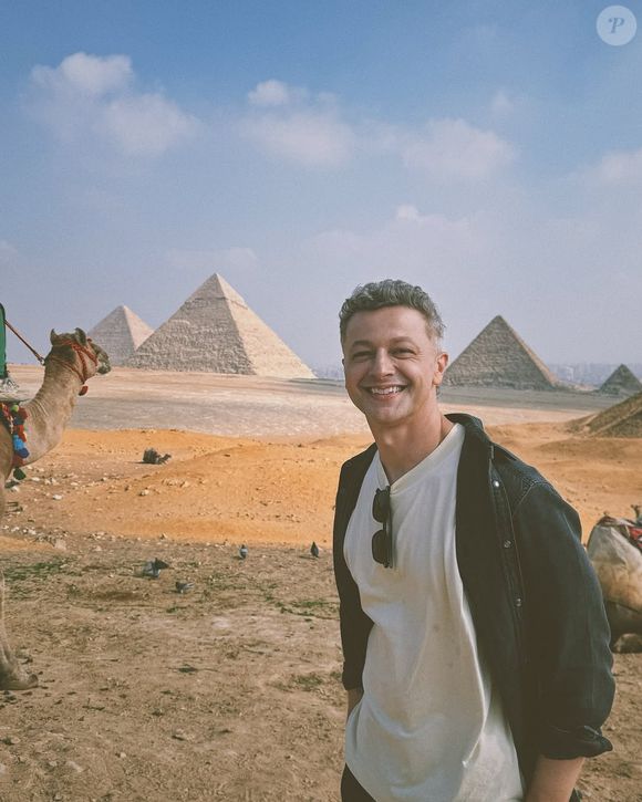 Lucas Lima, ex-marido de Sandy, compartilhou alguns registros em seu perfil na web durante uma viagem ao Egito.