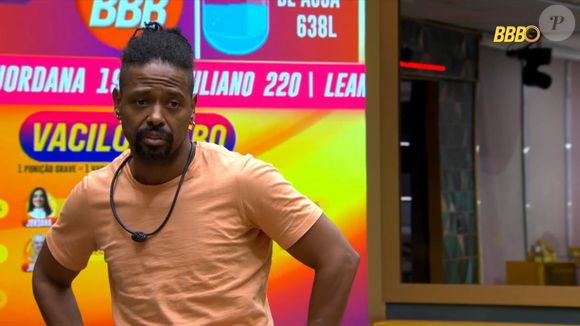 Após gerar rumores de desistência, Leandro Boneco volta ao BBB 26 e afirma que exames médicos não apontaram problemas de saúde