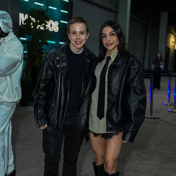 Show de Rosalía reuniu ainda Marcella Ricca, acompanhada de Natália Rosa
