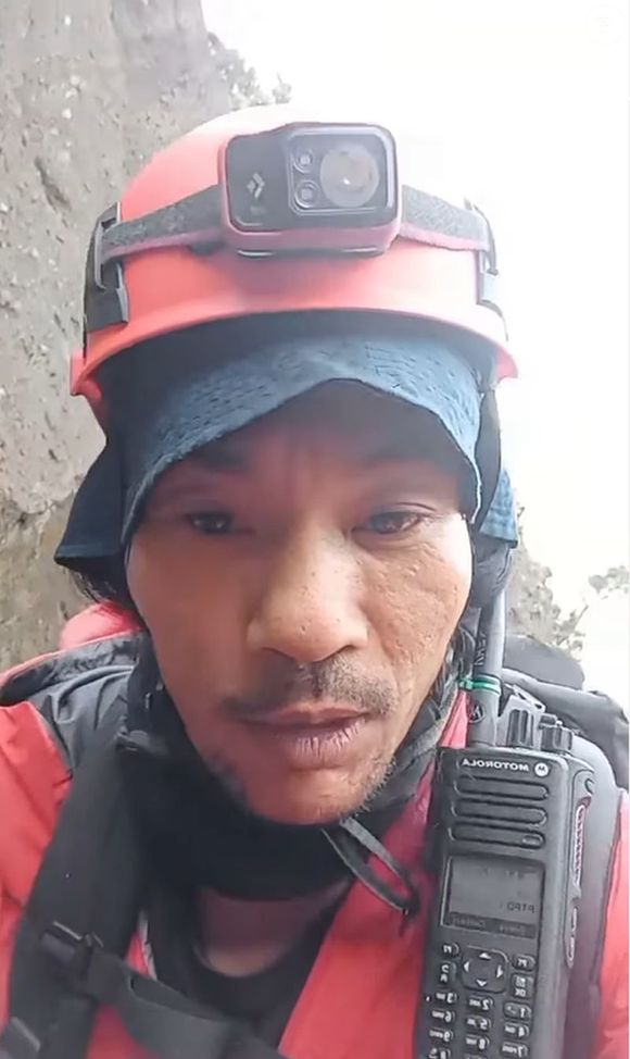 O site VOAA ofereceu criar uma vaquinha em prol de Agam, que inicialmente não aceitou, mas logo depois acabou topando receber a doação