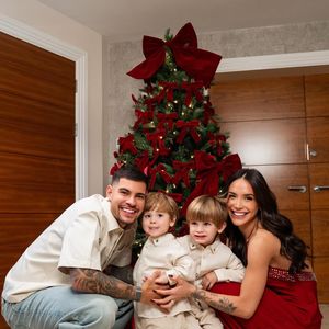 Ana Lídia Martins e Bruno Guimarães compartilham a rotina familiar com os filhos Matteo e Pietro, frutos do relacionamento do casal