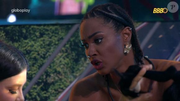 Aline questiona mudança de atitude de Gracyanne com Eva, a quem chamou de 'venenosa' no 'BBB 25'