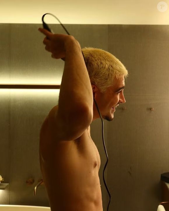 Jão raspou cabeça após show no Lollapalooza 2025