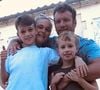 Ao lado do marido, ela procurou manter uma comunicação honesta com os filhos, Jacob, de 17 anos, e Theo, de 15.