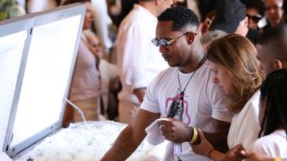 Velório de Preta Gil: último affair da cantora, O Kannalha chora muito em despedida comovente e é amparado por amigos