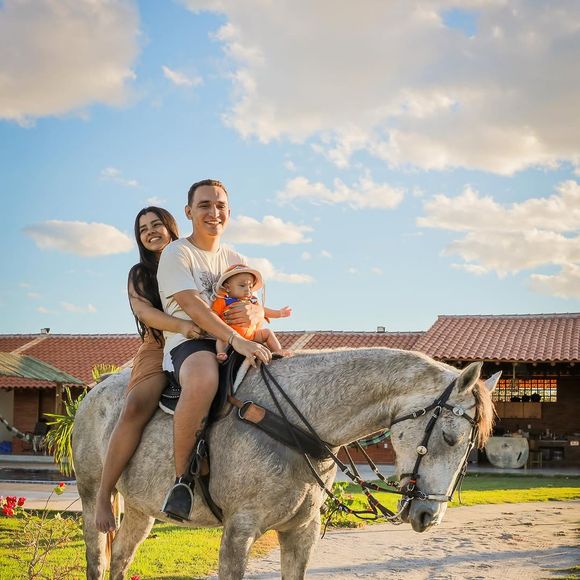 João Gomes e Ary Mirelle já eram pais de Jorge, de 1 ano e 7 meses