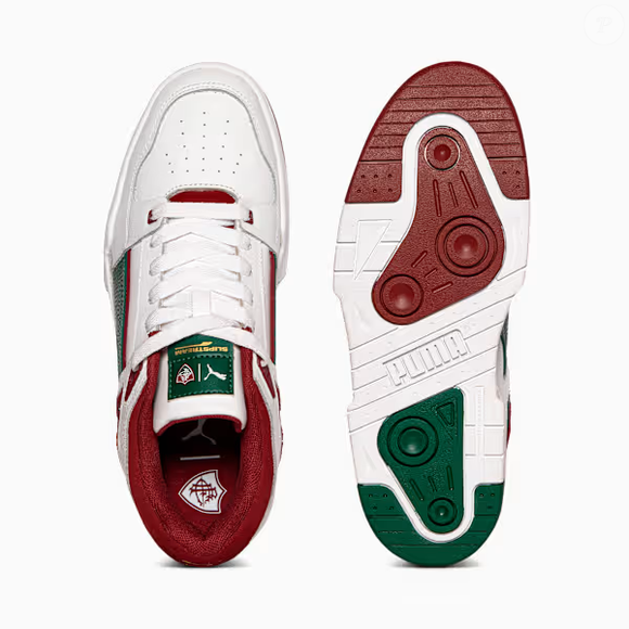 Para os torcedores do Fluminense que gostam de incorporar a paixão pelo futebol ao visual, o novo tênis da Puma oferece uma combinação de referências esportivas e cores tradicionais do clube. O modelo pode ser usado com camisa tricolor, jeans e peças básicas